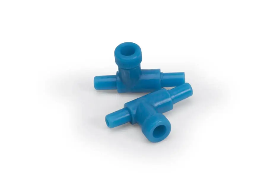 Lee's 2 WAY PLASTIC VALVE 2 PK