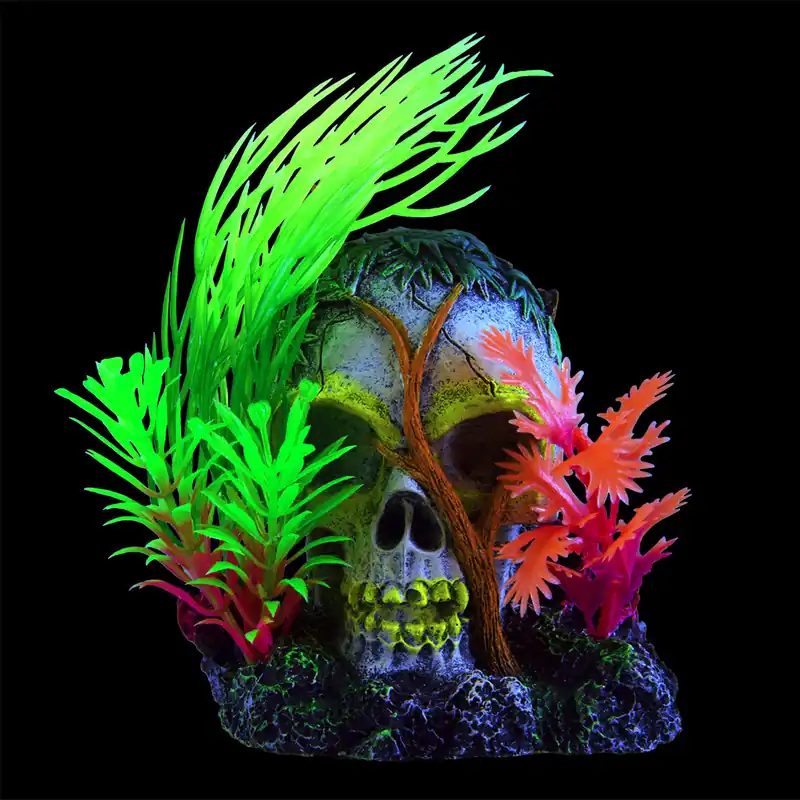 Underwater Treasures GLO VINE SKULL