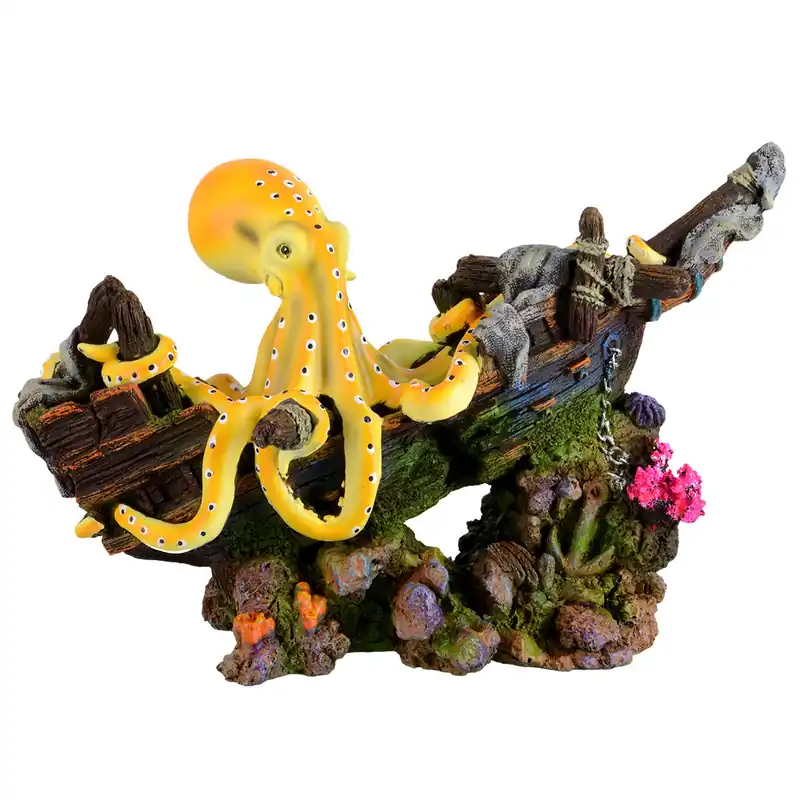 Underwater Treasures OCTOPUS WRECKAGE