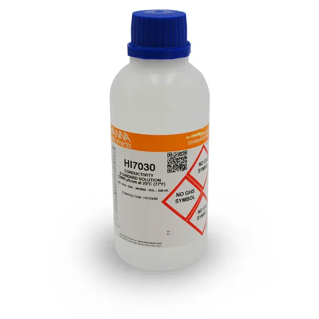 HI-7030M Conductivity Solution, (230 mL) bottle - Hanna Instruments