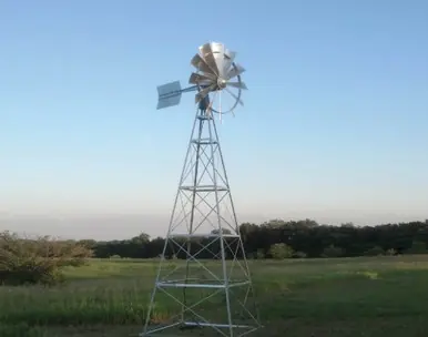 Four Legged Becker Windmill with 50' poly, 100' Quick Sink tubing and QS2 diffuser - Easy Pro
