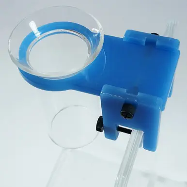 Manual Feeder Station - AquaCave