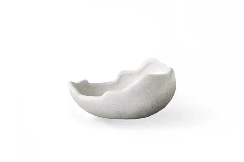 Galapagos Ceramic Egg Dish Md 5.5" x 4.5" - Decorations/Terrarium Accessories