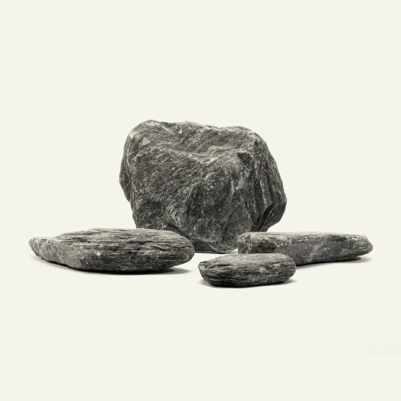 Black River Slate - UNSHARDSCAPE