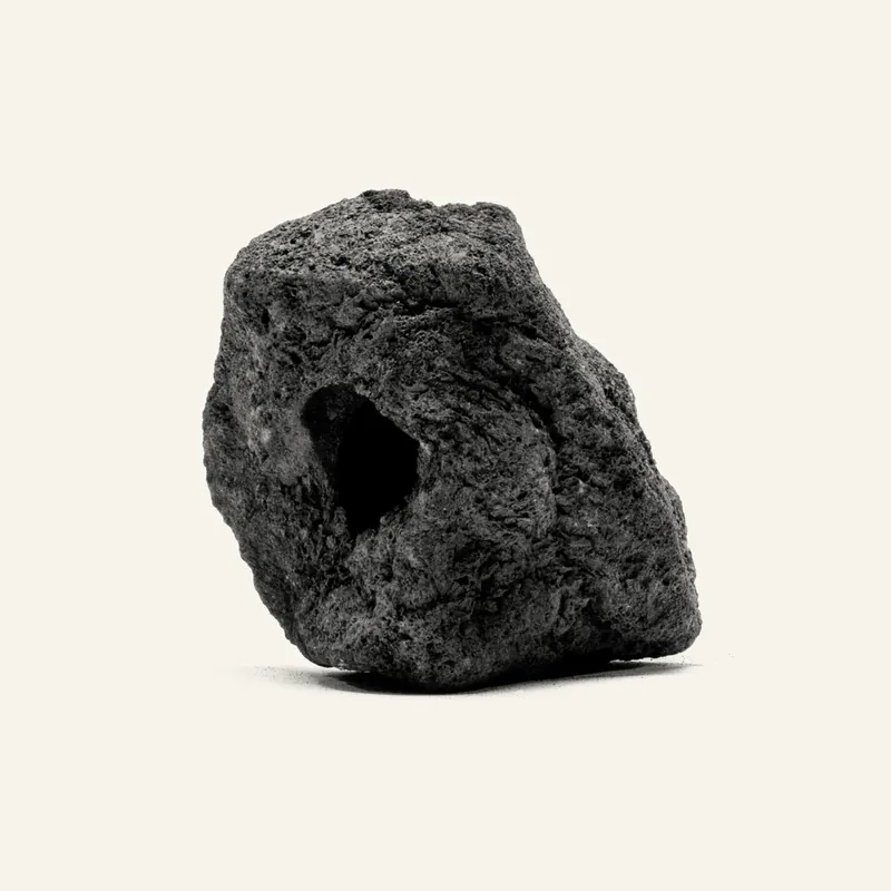 Black Lava Rock Cave - UNSHARDSCAPE