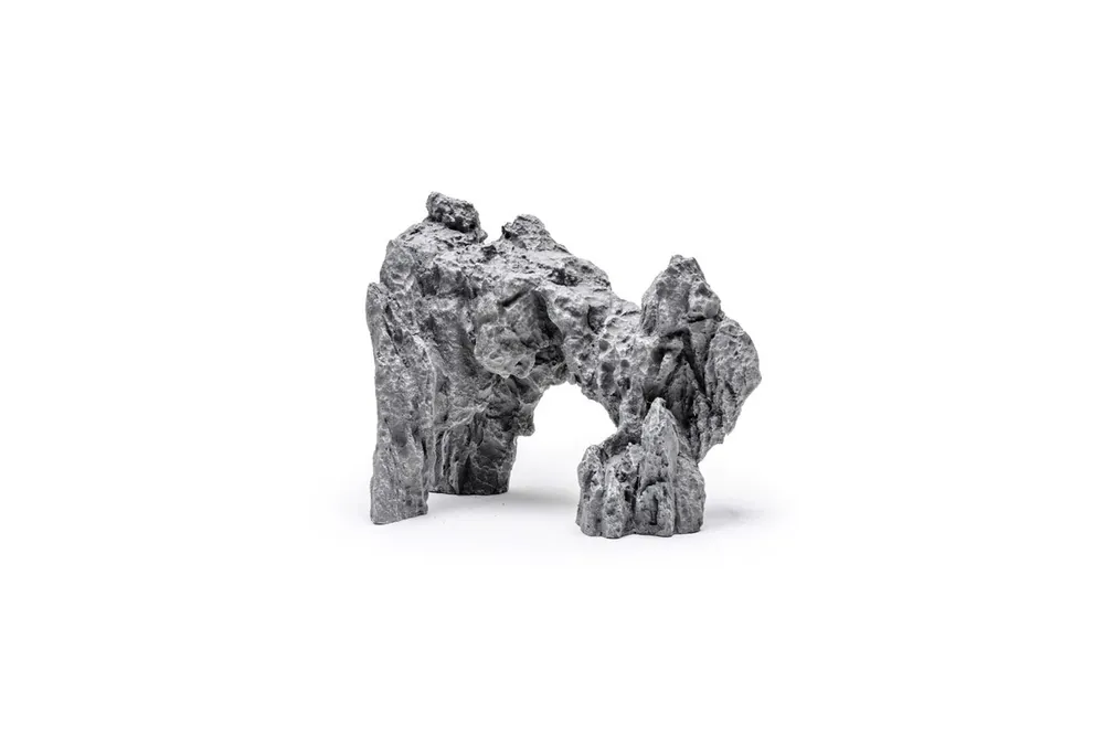 UNS Strata Black Mountain Seiryu Stone Type 3 - E