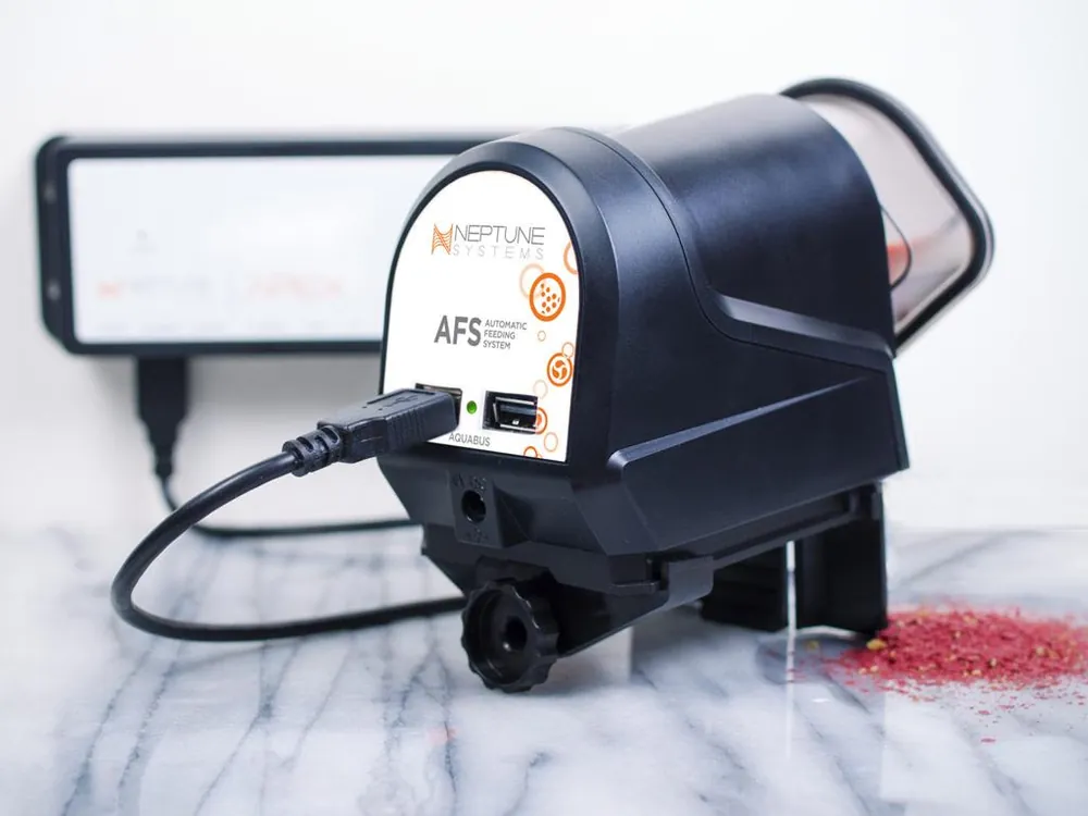 Automatic Feeding System - Hardware