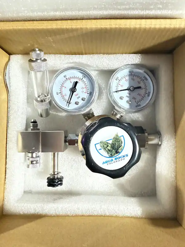 ARC Premium Dual Stage CO2 Regulator - Aqua Rocks Colorado